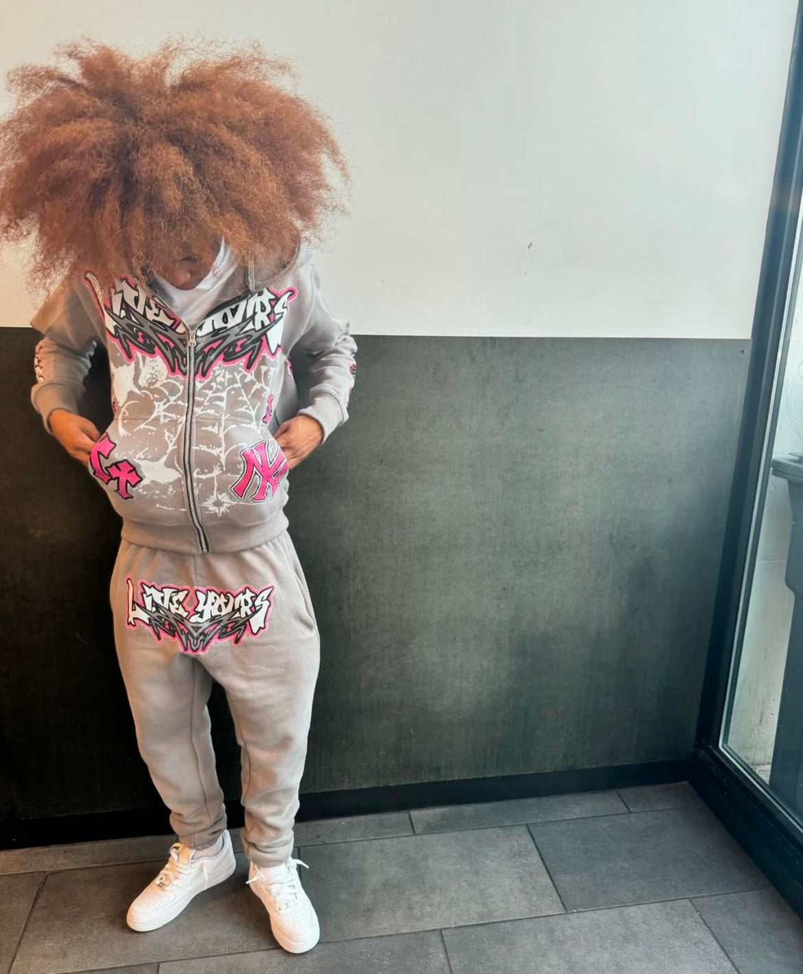 LIVEYOURS PINK/ DARK GREY